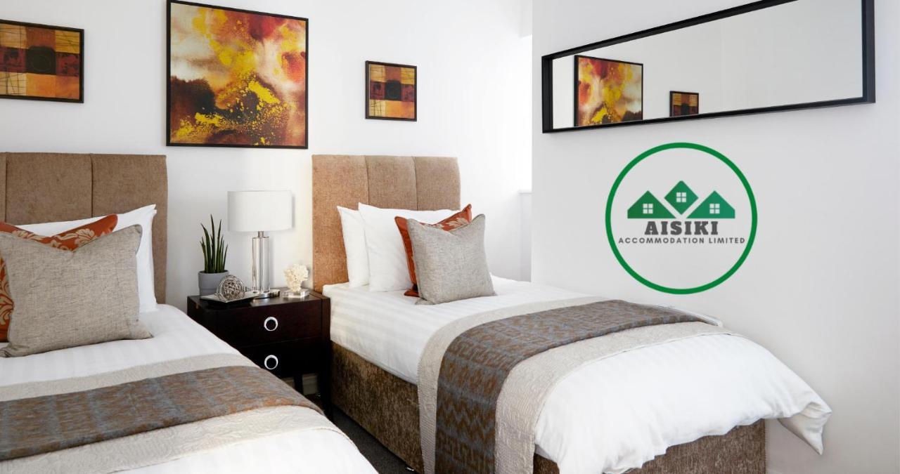 Aisiki Living At Upton Rd, Multiple 1, 2, Or 3 Bedroom Apartments, King Or Twin Beds With Free Wi-Fi & Parking Watford  Exterior foto