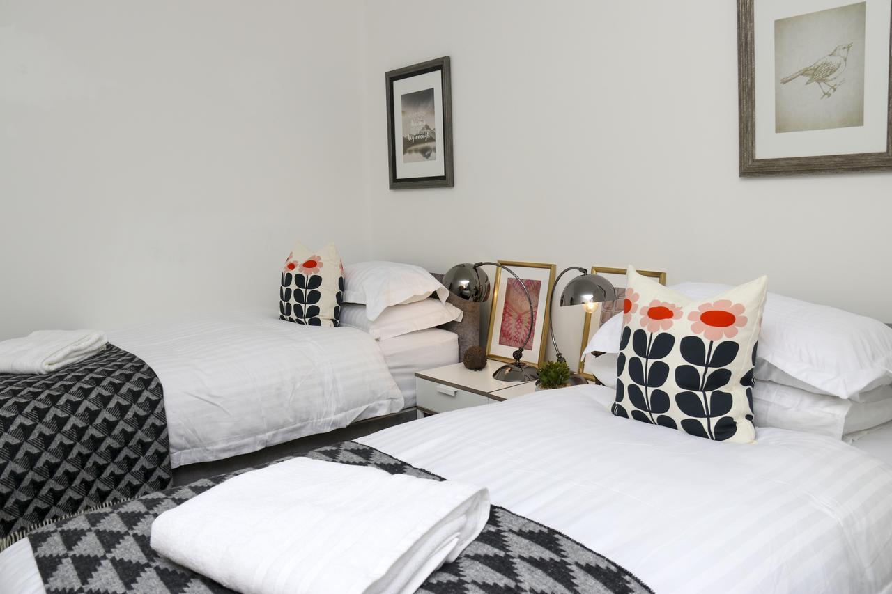 Aisiki Living At Upton Rd, Multiple 1, 2, Or 3 Bedroom Apartments, King Or Twin Beds With Free Wi-Fi & Parking Watford  Exterior foto