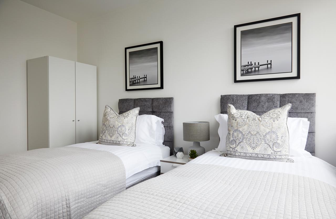 Aisiki Living At Upton Rd, Multiple 1, 2, Or 3 Bedroom Apartments, King Or Twin Beds With Free Wi-Fi & Parking Watford  Exterior foto
