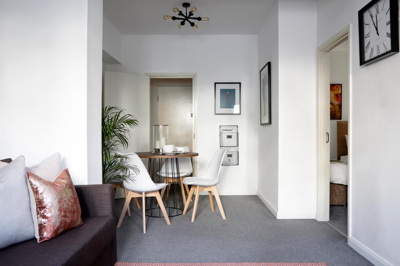 Aisiki Living At Upton Rd, Multiple 1, 2, Or 3 Bedroom Apartments, King Or Twin Beds With Free Wi-Fi & Parking Watford  Exterior foto